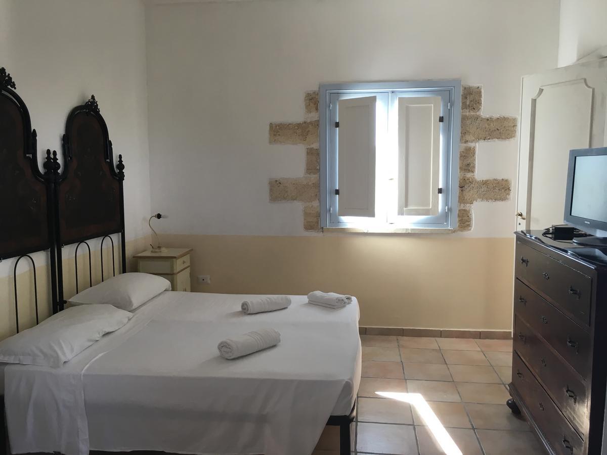 Agriturismo Tenuta Sant'Antonio Cerfignano ภายนอก รูปภาพ